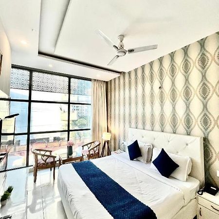 Hotel Hollywood Zirakpur Luaran gambar