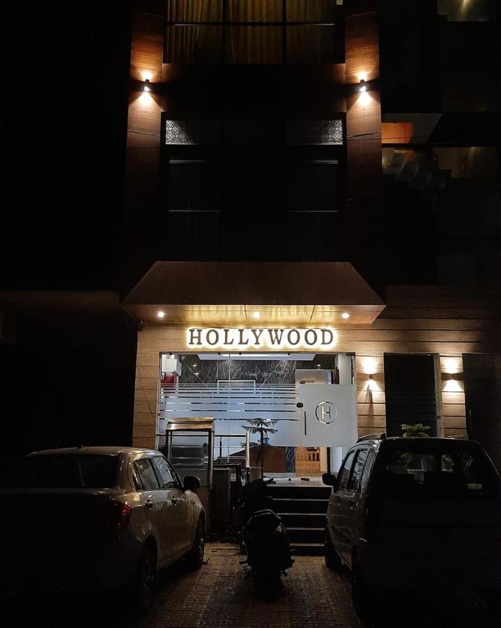Hotel Hollywood Zirakpur Luaran gambar